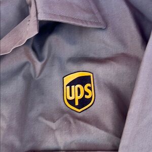 2 UPS Long sleeve Shirt Uniform Size XL